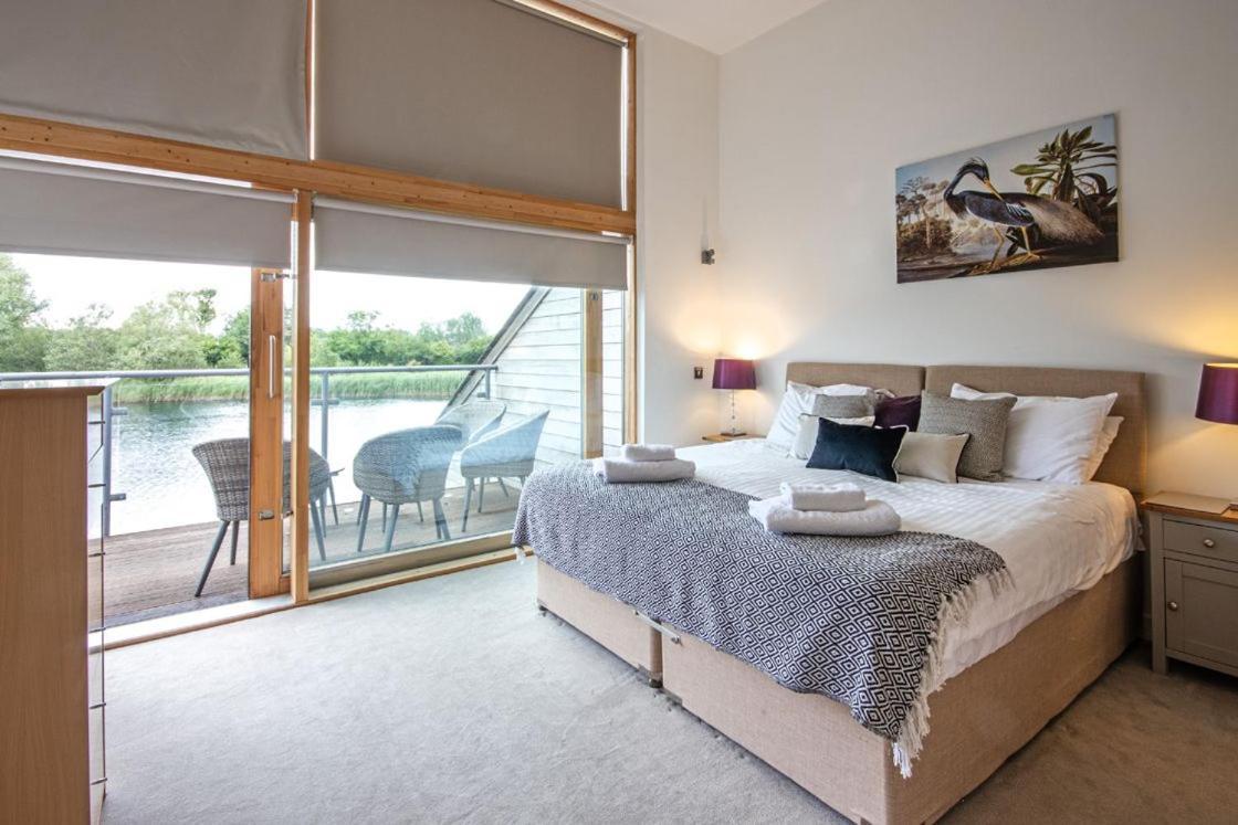 Waters Edge 04, Waterside Lodge P 南塞尔尼 外观 照片